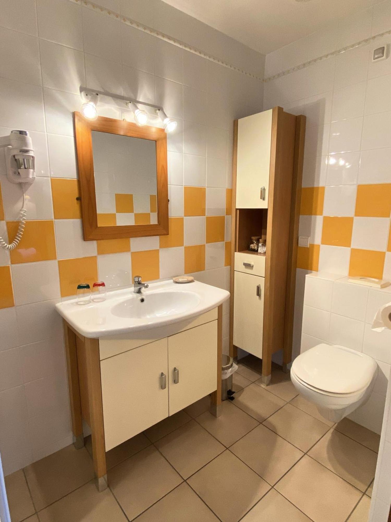 Le Clos De La Barre- D'hotes De Charme En Normandie-basly-proche Debarquement 3*